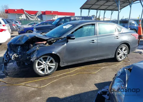 2013 Nissan Altima 3.5 Sv z USA, uszkodzony, nr VIN 1N4BL3AP3DN408424